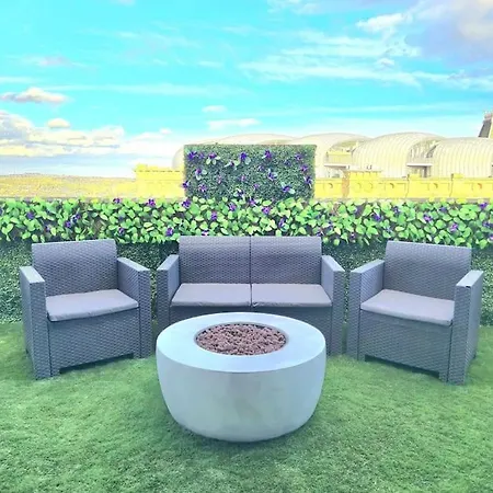 Modern Duplex Penthouse Panoramic Views & Parking Apartment Bradford  Exterior photo